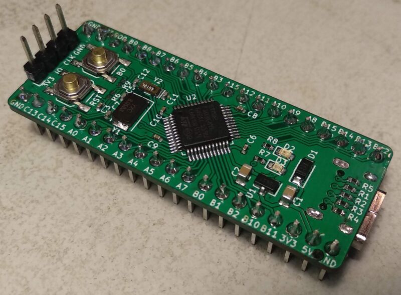 File:Green Pill rev. b - fully assembled.jpg